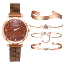 Luxury Women Watch Magnetic Buckle Flower Rhinestone Watch Ladies 5 pcs set