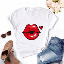 Tops Graphic Tees Women Lips Kawaii T-shirt