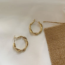 Round Medium Hoop Earrings