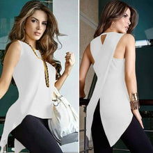 Sleeveless Slim Fit Blouse