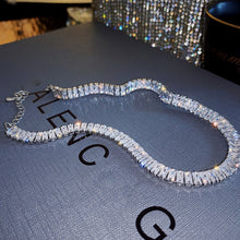 Copper inlaid zircon, luxury shiny necklace sexy ladies party necklace