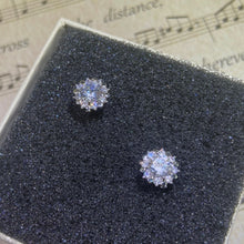 S925 Sterling Simple Round Bling Zircon Stone Stud Earrings