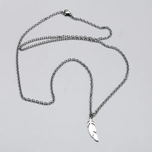 Feather necklace ( long chain )