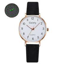 New Simple Vintage Small Women Watch Leather
