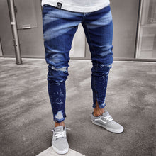 Frayed Slim Fit Jeans