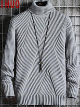 Solid knitted turtle neck sweater